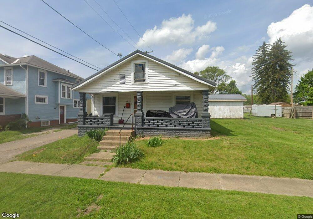 222 Sycamore St, Coshocton, OH 43812 - photo 1