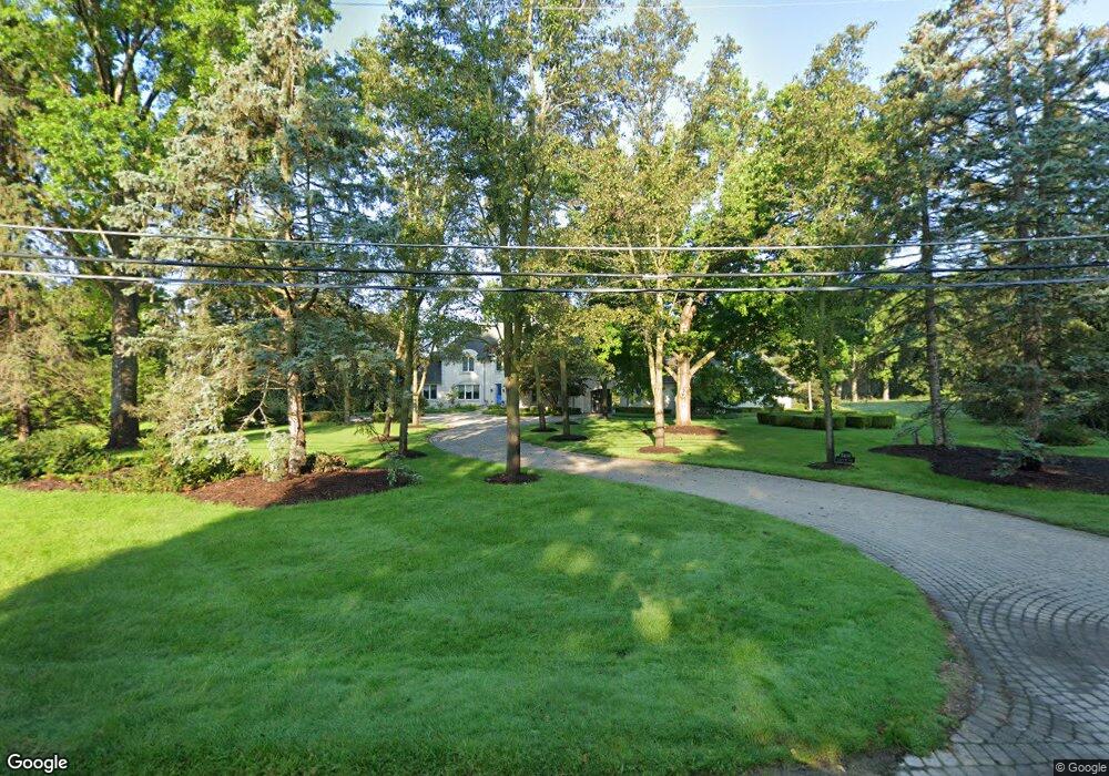 5400 Lane Lake Rd, Bloomfield Hills, MI 48302 - photo 1