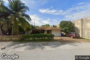 1610 Siesta St, Lantana, FL 33462