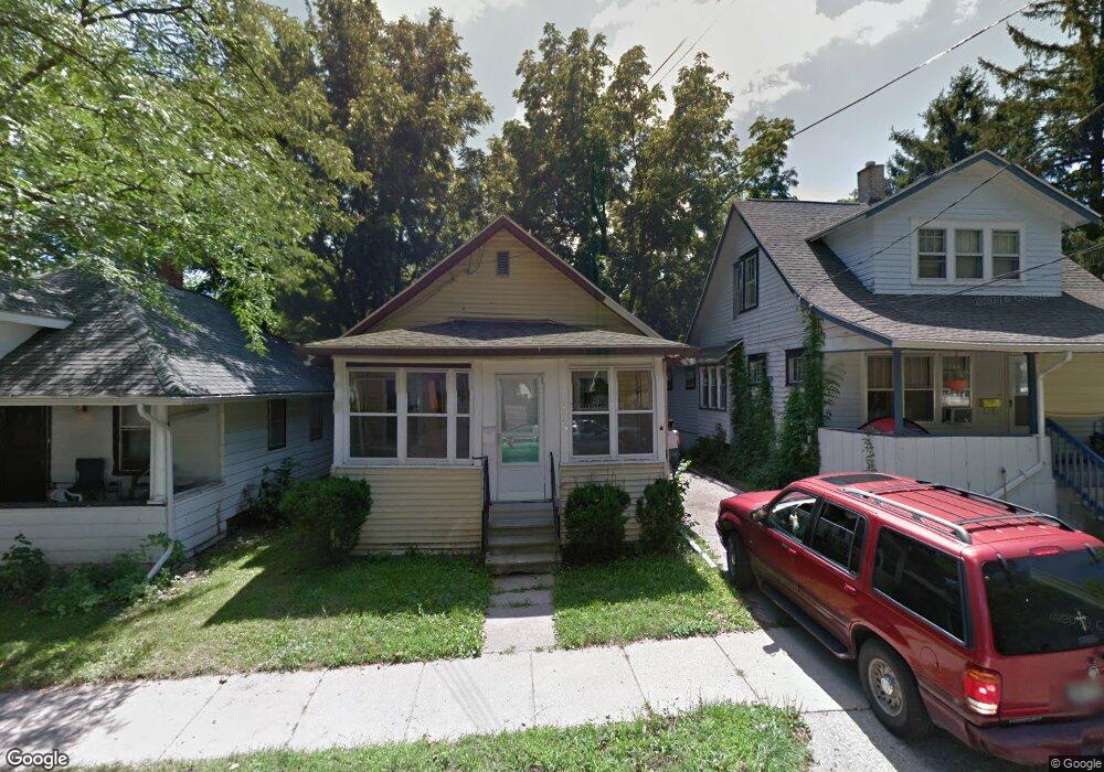 1215 Glenn St, Lansing, MI 48915 - photo 1