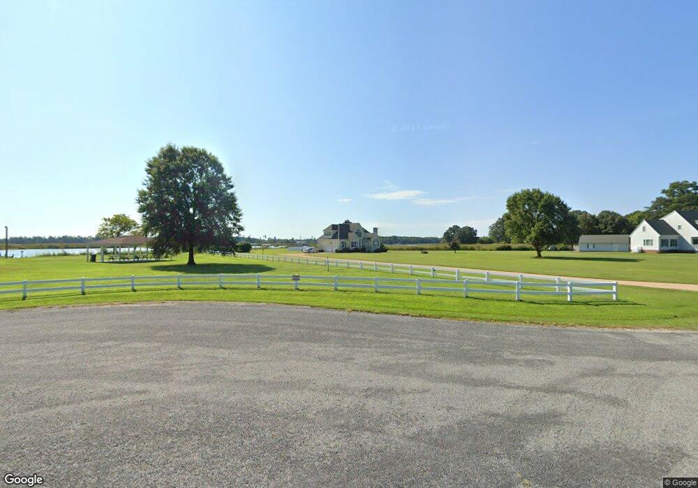 482 Piscataway Dr, Tappahannock, VA 22560 - photo 1