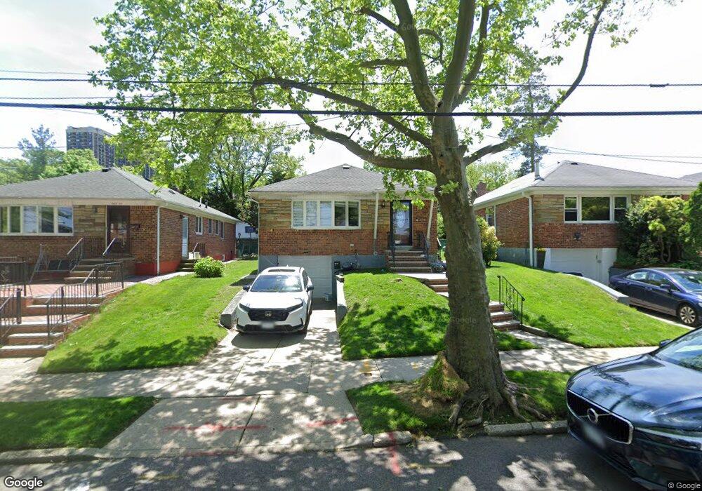 26216 60th Rd, Little Neck, NY 11362 - photo 1