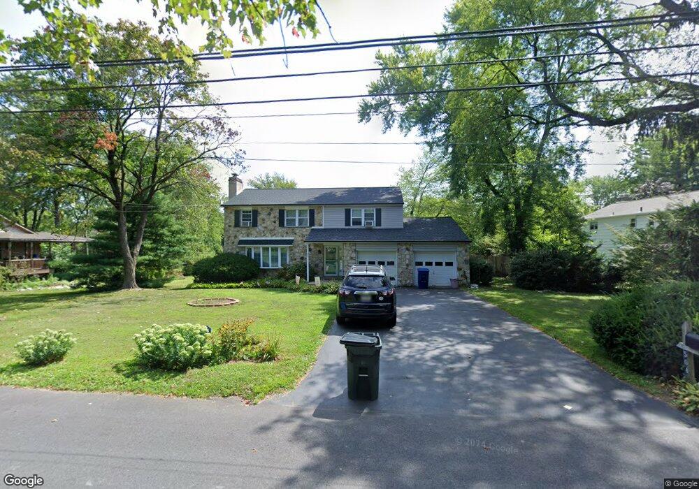 504 Bickmore Dr, Wallingford, PA 19086 - photo 1