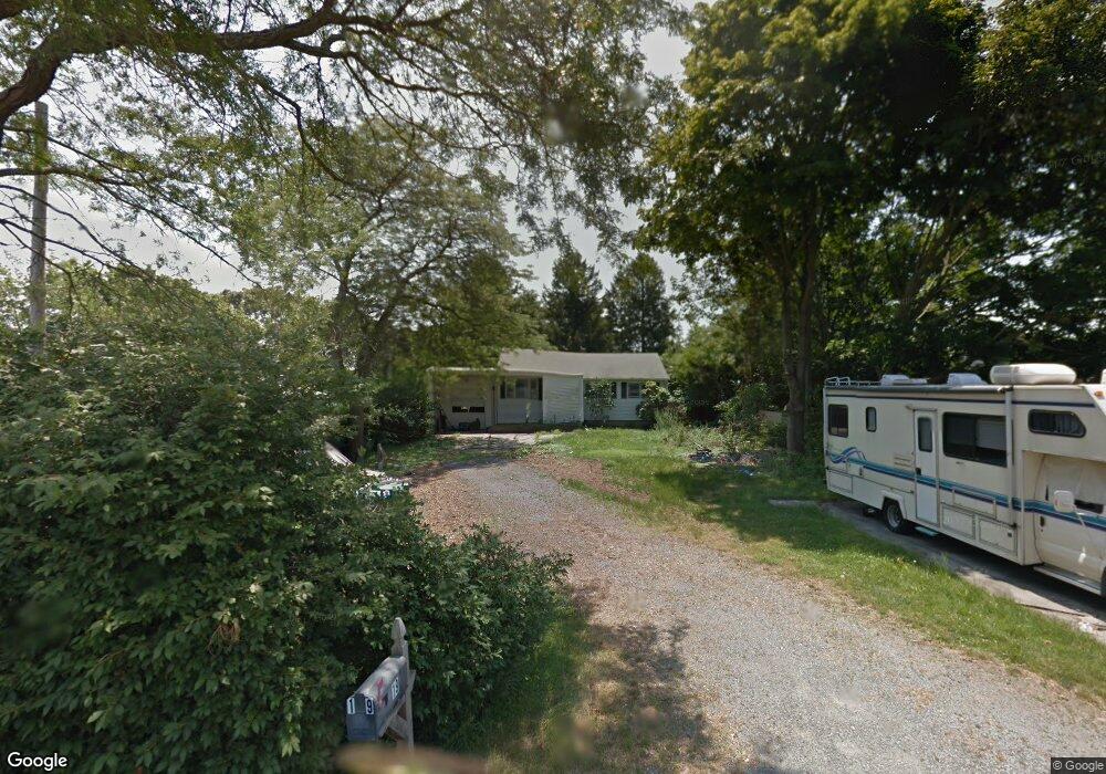 19 Arruda Terrace, Middletown, RI 02842 - photo 1