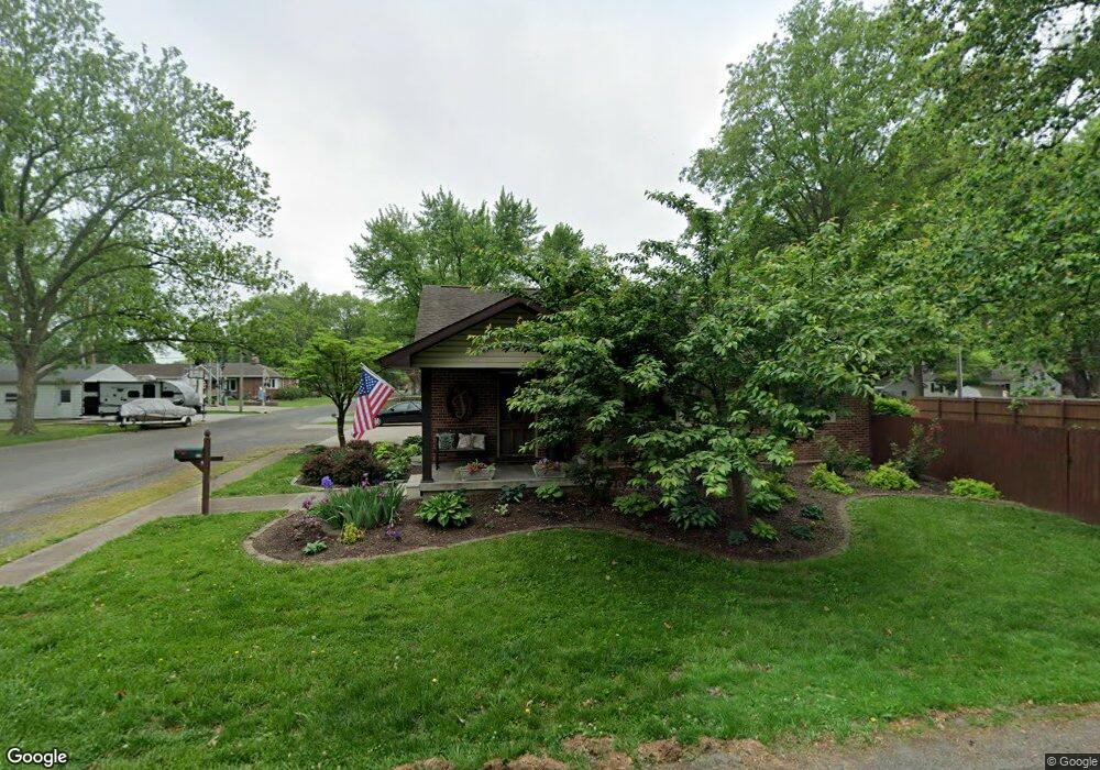 110 E Temple St, Freeburg, IL 62243 - photo 1