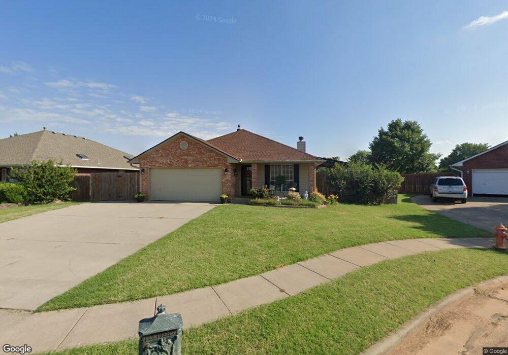 2129 NE 13th St, Moore, OK 73160 - photo 1