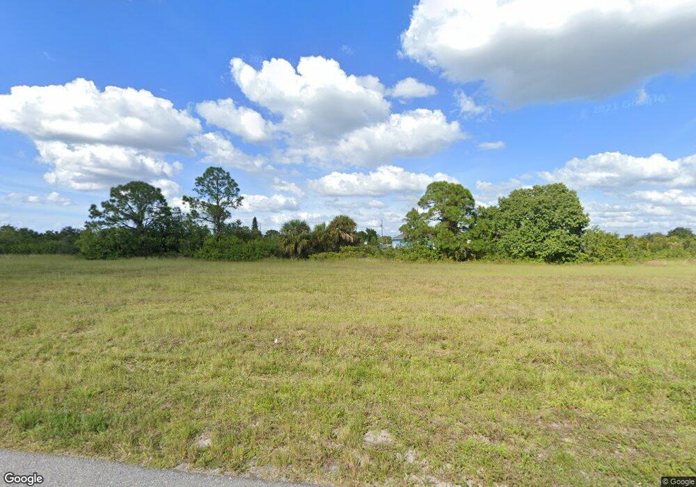 429 NE 25th St, Cape Coral, FL 33909 - photo 1