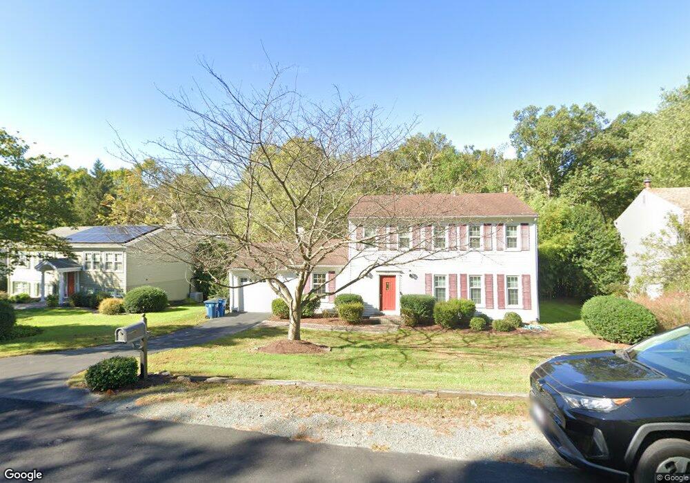 1810 Cranberry Ln, Reston, VA 20191 - photo 1