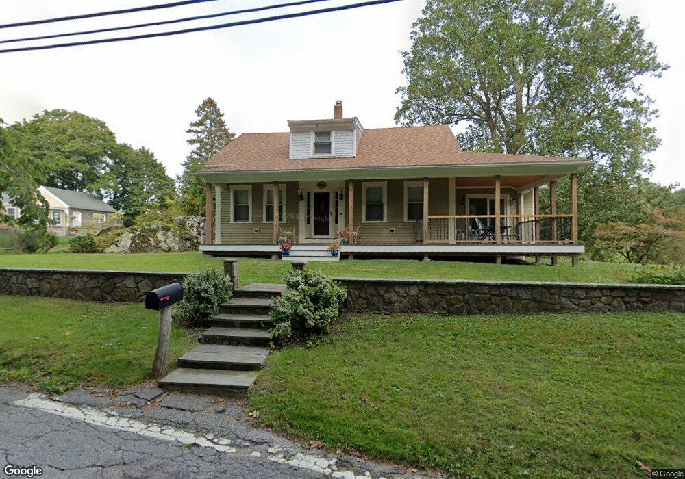 536 Highland Rd, Tiverton, RI 02878 - photo 1