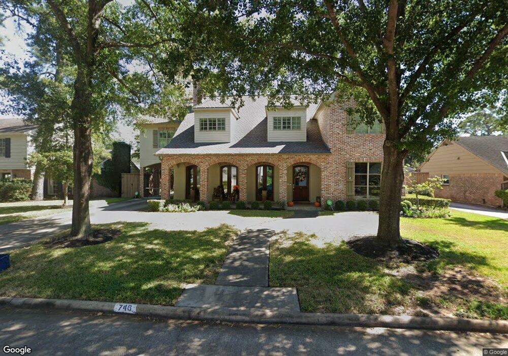 746 W Forest Dr, Houston, TX 77079 - photo 1