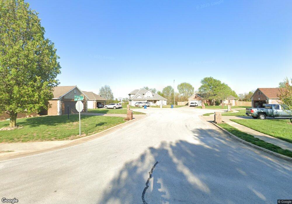 1341 W Durham Cir, Nixa, MO 65714 - photo 1