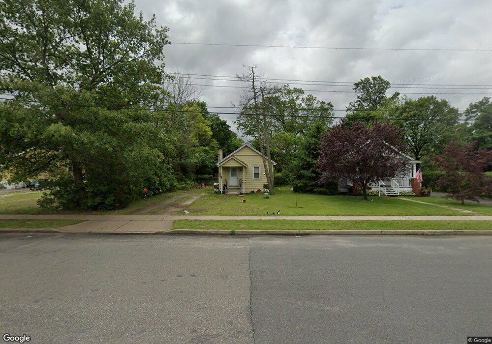 514 Cedar St, Lakehurst, NJ 08733 - photo 1