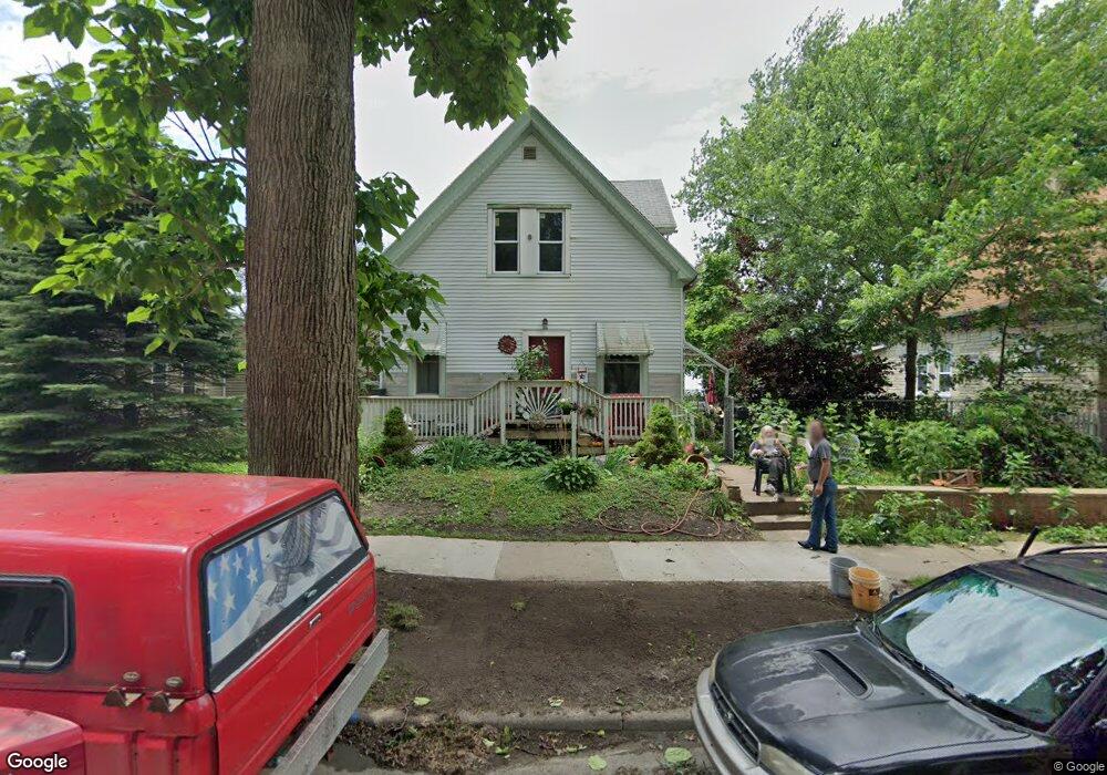 1834 Mallory St SW, Cedar Rapids, IA 52404 - photo 1