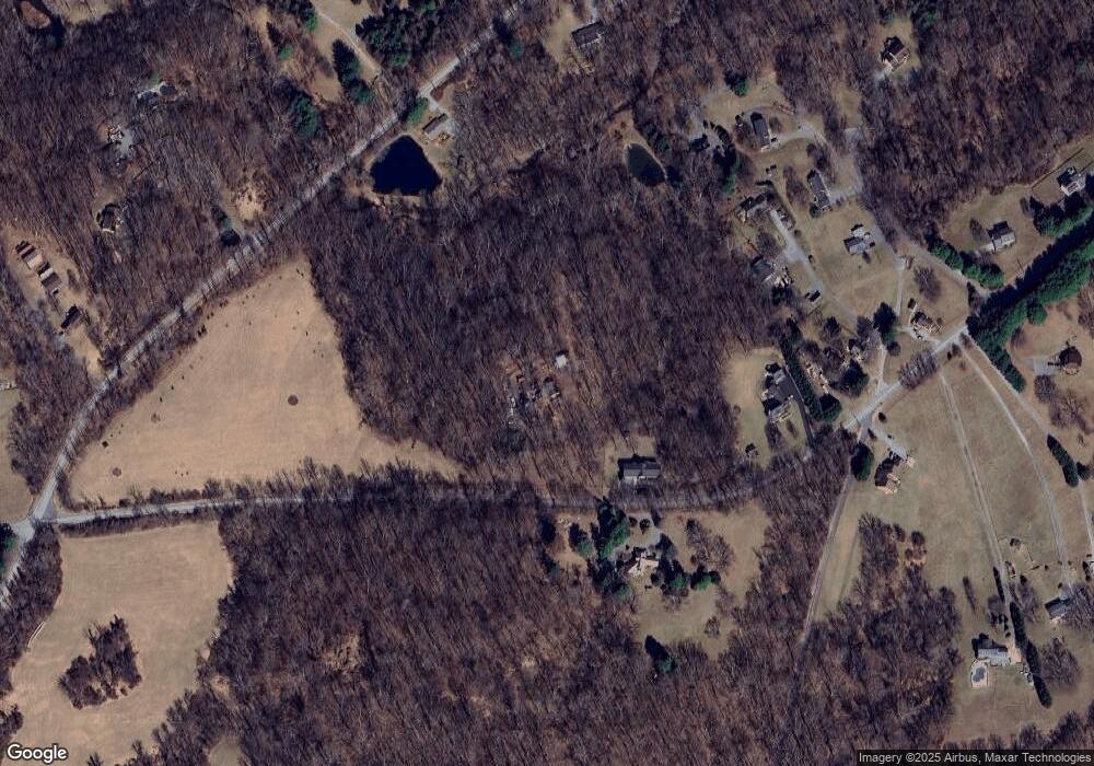 836 Cockeys Mill Rd, Reisterstown, MD 21136 - photo 1