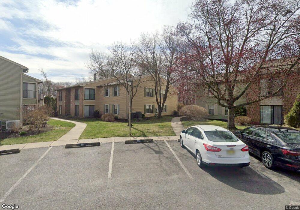 39 W Bluebell Ln, Mount Laurel, NJ 08054 - photo 1