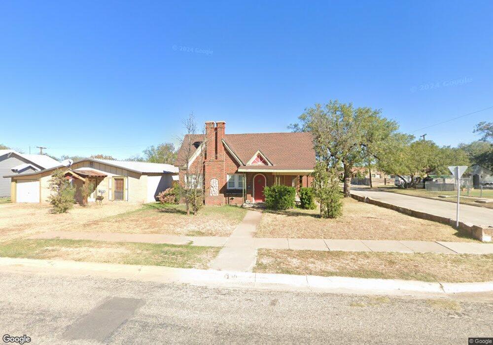 1611 Runnels St, Big Spring, TX 79720 - photo 1