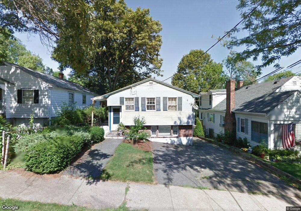 33 Argyle Rd, Arlington, MA 02476 - photo 1