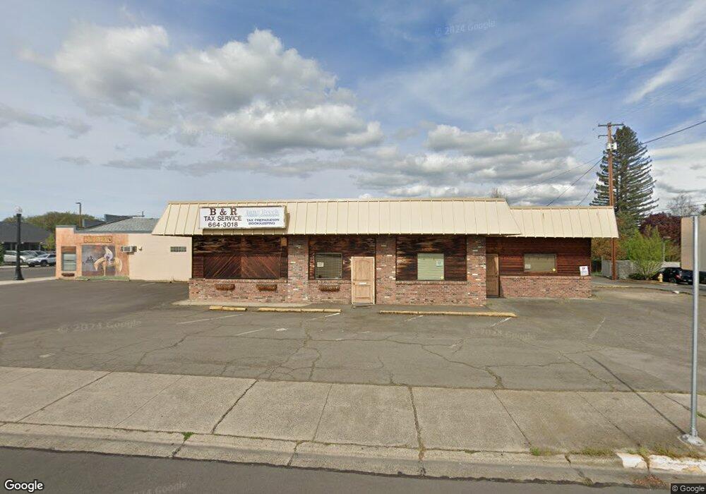 414 E Pine St, Central Point, OR 97502 - photo 1