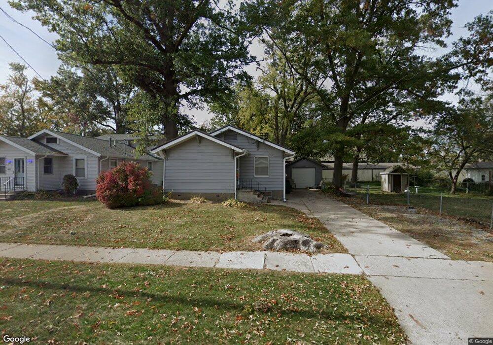 405 E 10th St S, Newton, IA 50208 - photo 1