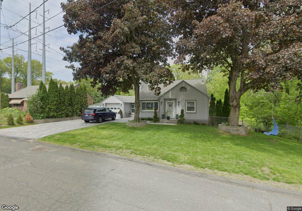 69 Clarence St, West Springfield, MA 01089 - photo 1