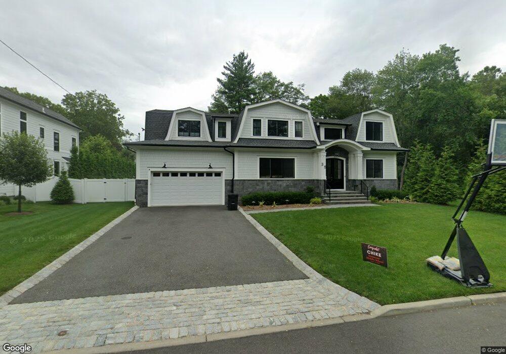 35 Robin Rd, Demarest, NJ 07627 - photo 1