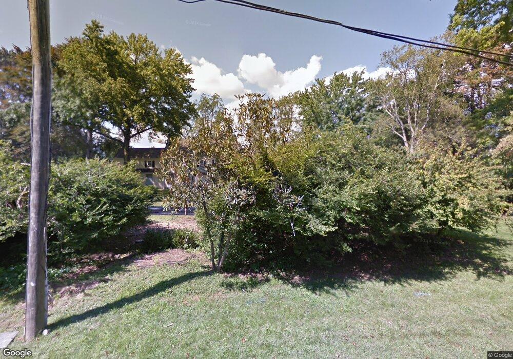 33 Gerrish Ln, New Canaan, CT 06840 - photo 1