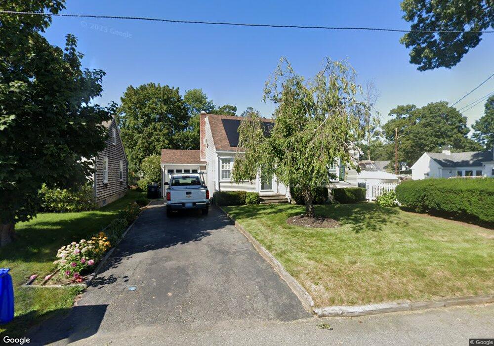 46 Prescott Ave, Riverside, RI 02915 - photo 1