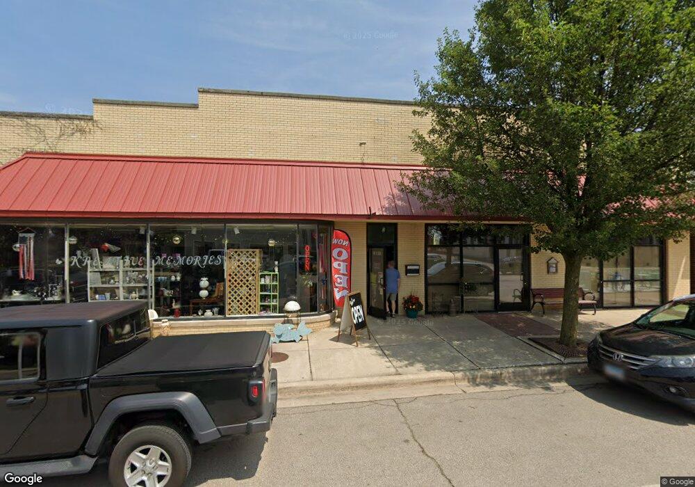 104 N Elm St, Three Oaks, MI 49128 - photo 1