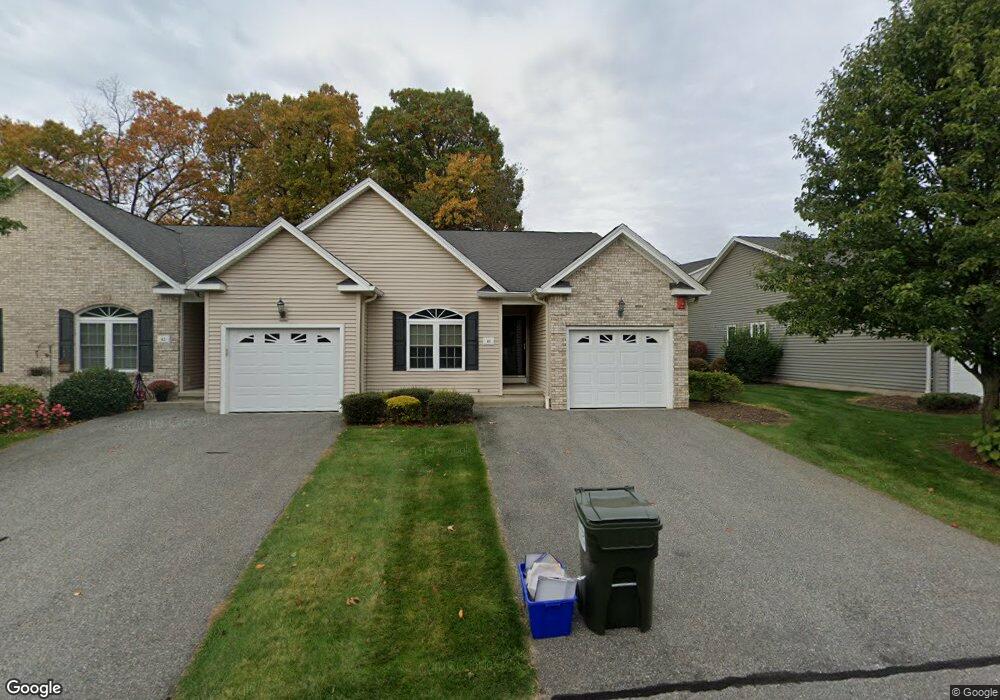 Unit 40 Canterbury Way unit 109, West Springfield, MA 01089 - photo 1