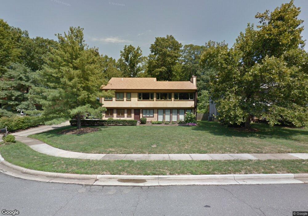 2446 Brussels Ct, Reston, VA 20191 - photo 1