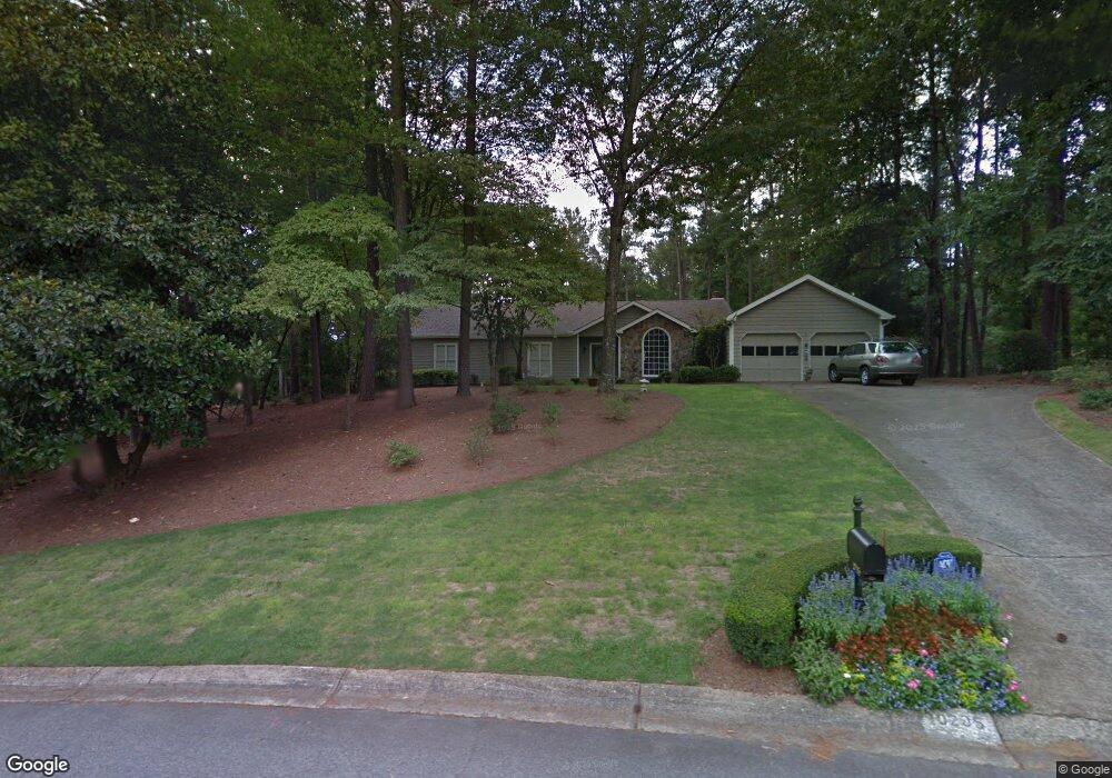 10295 Amberside Ct unit 8, Roswell, GA 30076 - photo 1