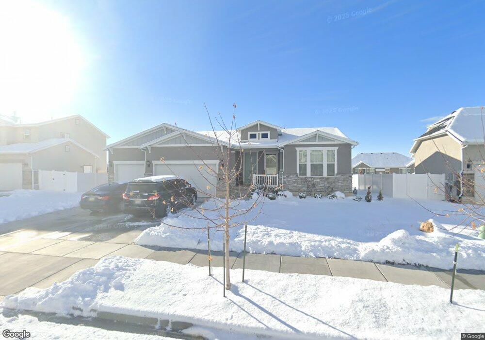 2383 N Sarus Crane Dr, Clinton, UT 84015 - photo 1