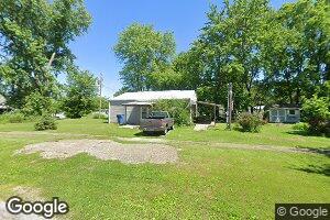 106 W Dogwood St, Dahlgren, IL 62828