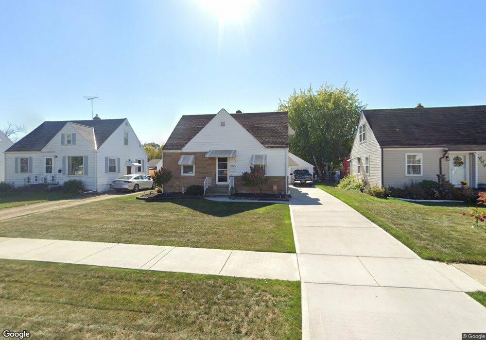 2514 E 34th St, Lorain, OH 44055 - photo 1