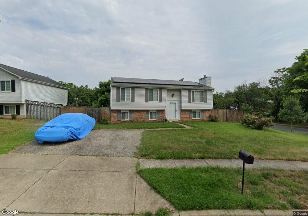 7716 Pacer Ct, Hyattsville, MD 20785 - photo 1