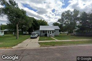 312 Grant Ave SE, Wagner, SD 57380