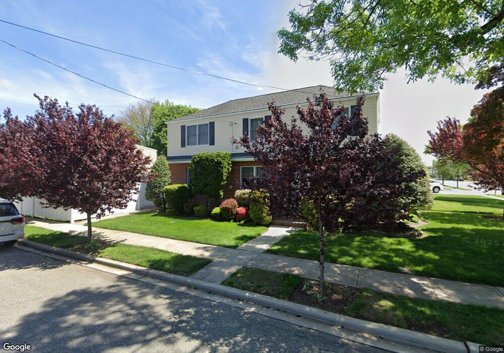 189 Frame St, Franklin Square, NY 11010 - photo 1