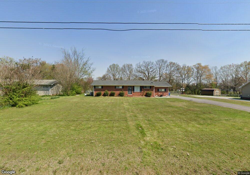 214 Rogers Dr, Manchester, TN 37355 - photo 1