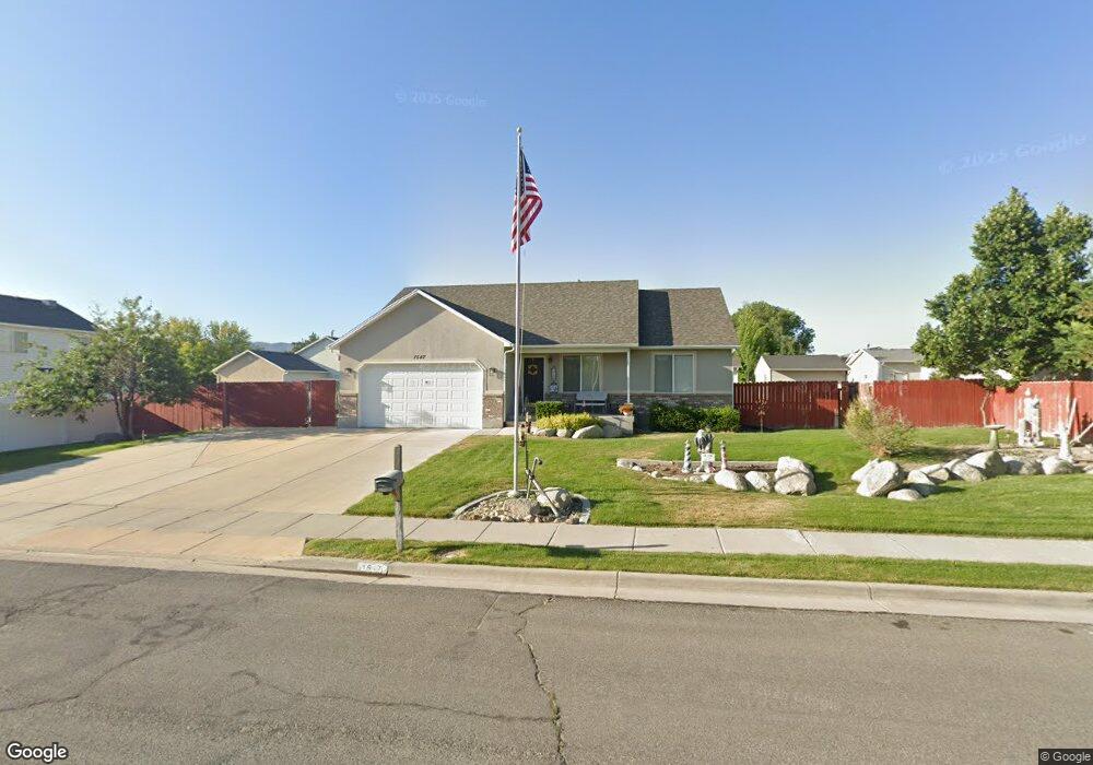 1547 W Laurel Chase Cir, Riverton, UT 84065 - photo 1