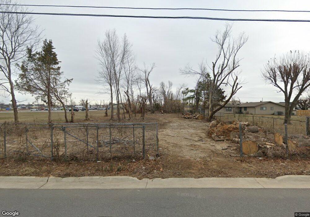 1128 W Persimmon St, Rogers, AR 72756 - photo 1