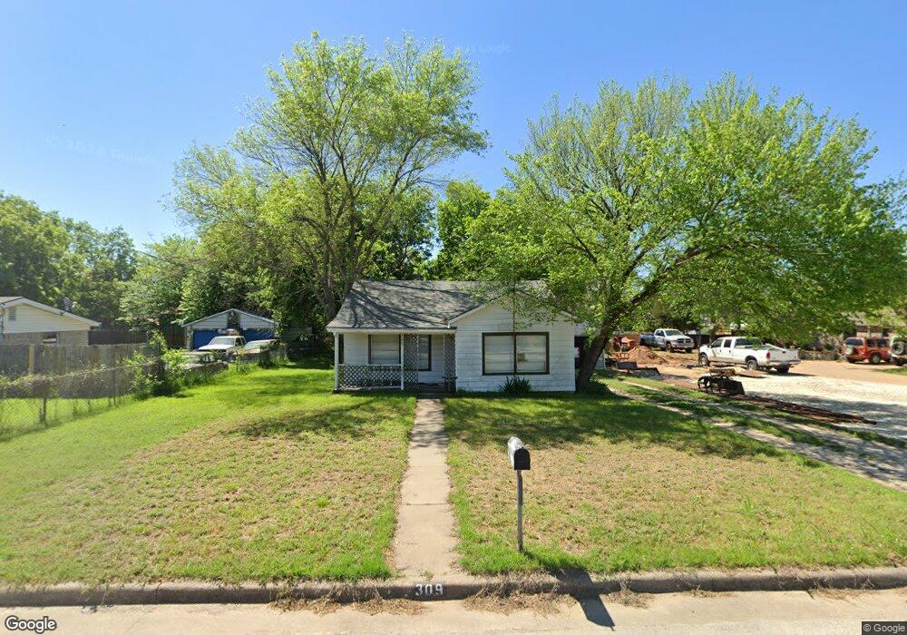 309 W 5th St, Weatherford, TX 76086 - photo 1