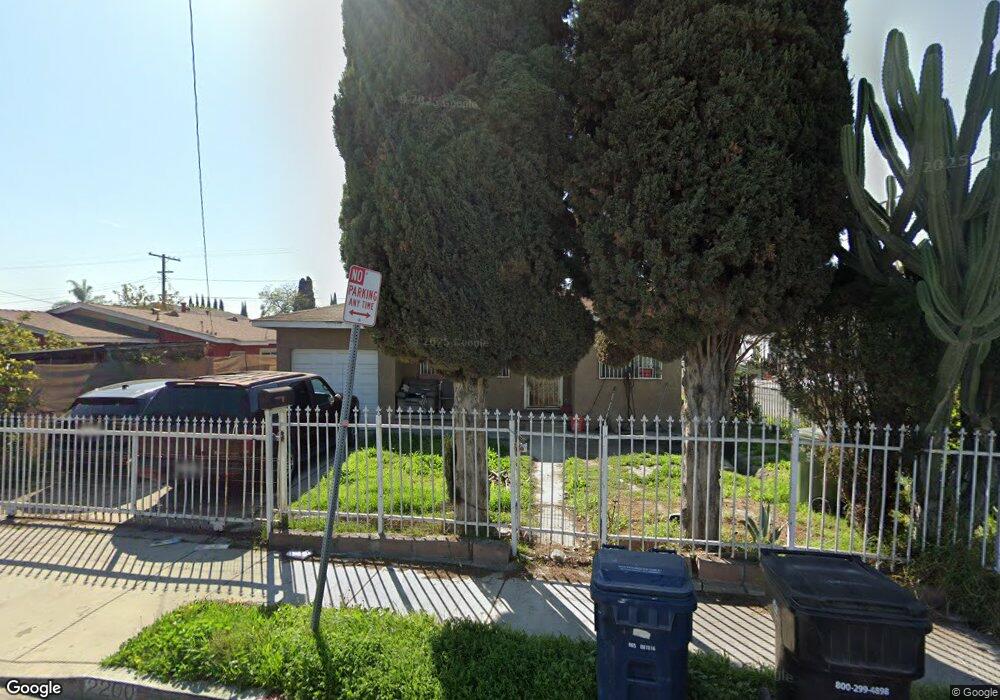 2200 E Piru St, Compton, CA 90222 - photo 1