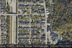 43 7th St, McMechen, WV 26040