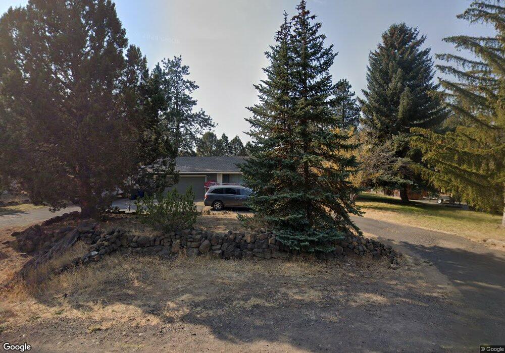 61785 Fargo Ln, Bend, OR 97702 - photo 1