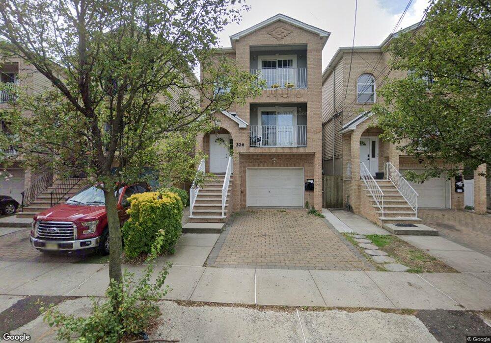 226 Port Ave unit 1, Elizabethport, NJ 07206 - photo 1