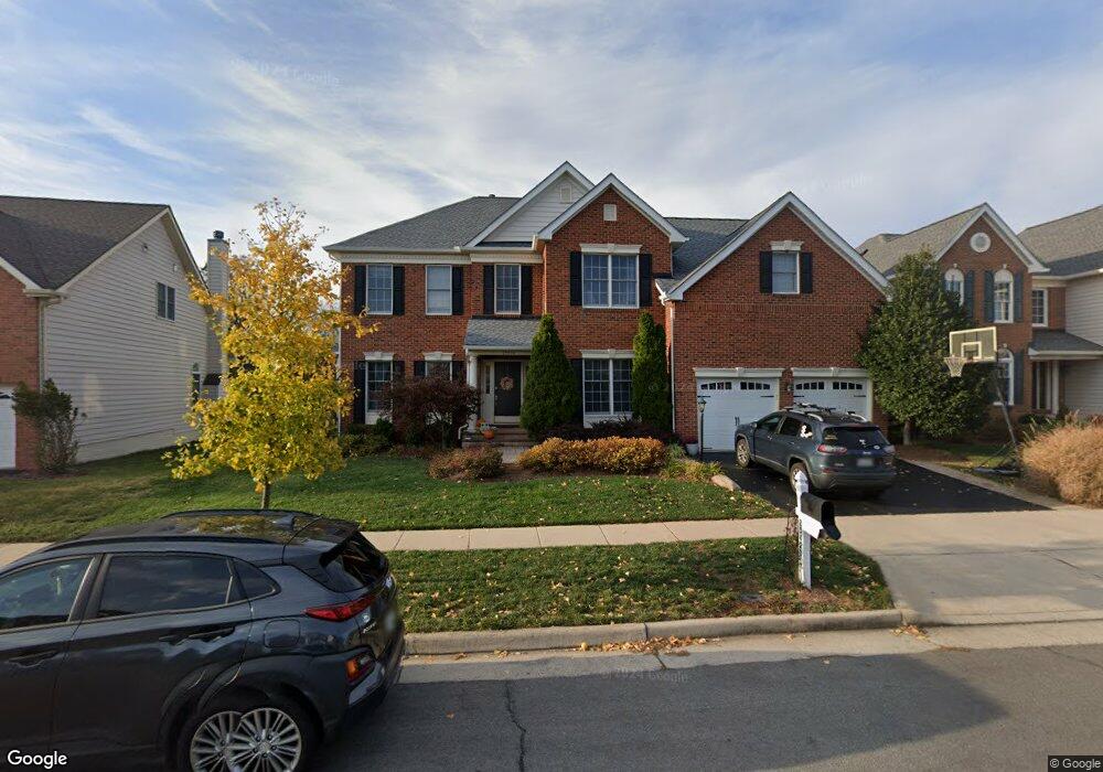 25420 Carrington Dr, Chantilly, VA 20152 - photo 1