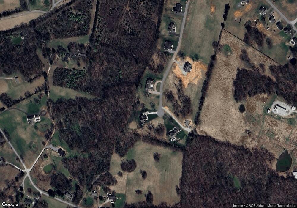 7268 Eagle Ridge Ct, Bowling Green, KY 42103 - photo 1