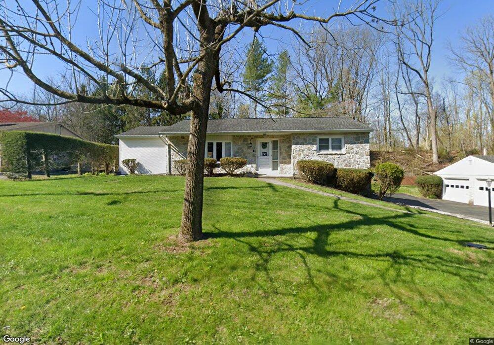 3030 Leiszs Bridge Rd, Reading, PA 19605 - photo 1