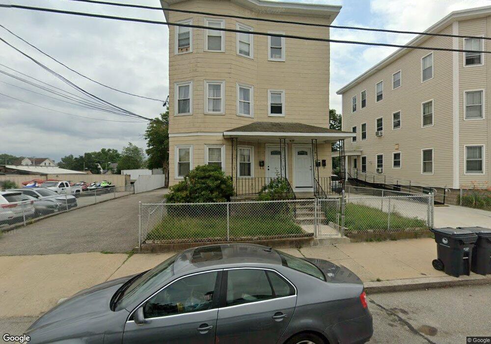 38 Rhode Island Ave, Pawtucket, RI 02860 - photo 1