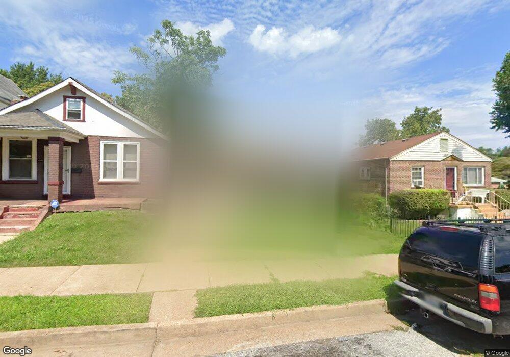 4047 Dryden Ave, Saint Louis, MO 63115 - photo 1